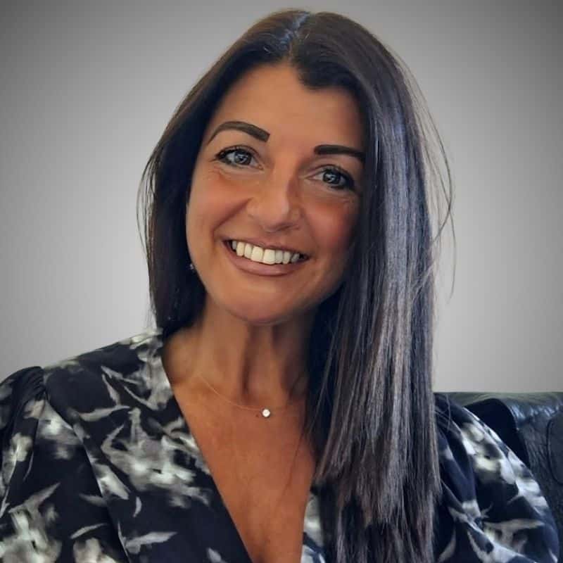 Karine MICHAILIDES